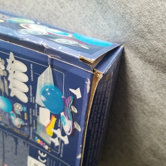 Cosmic Jet Racer Kit - Picture 6 of 8